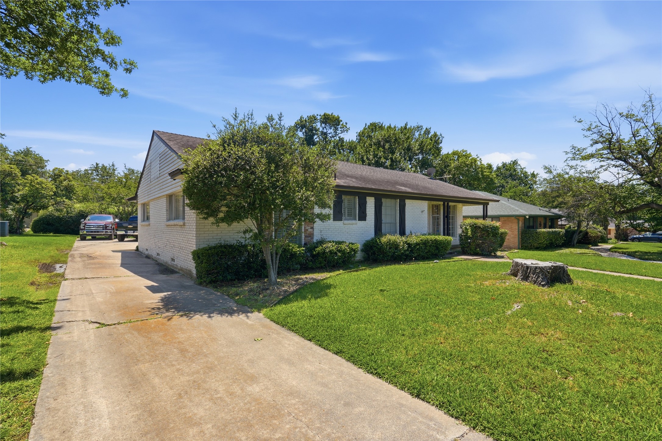3630 Townsend Drive Dallas TX 75229