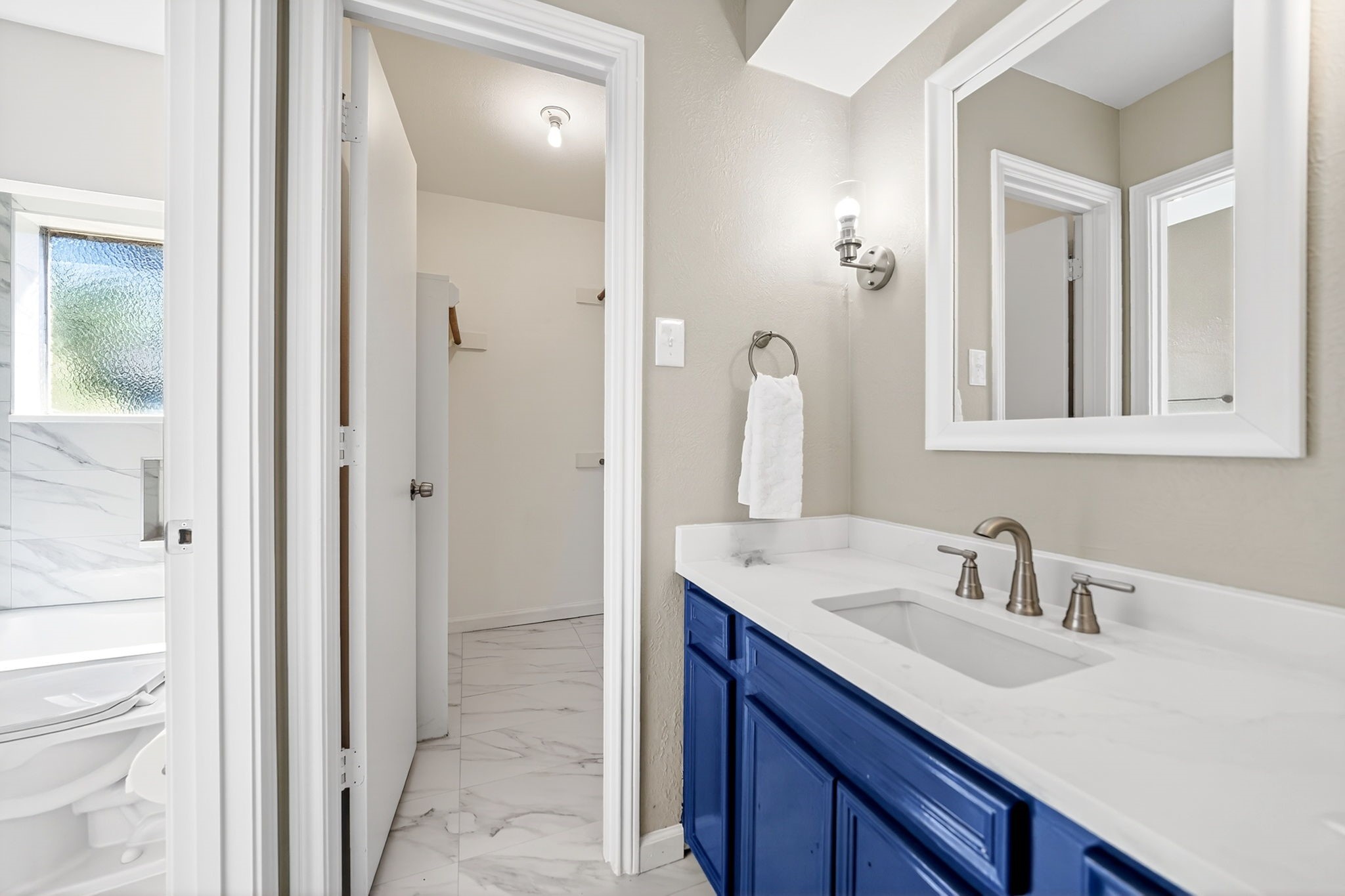 216 Hemlock Drive Richardson TX 75081
