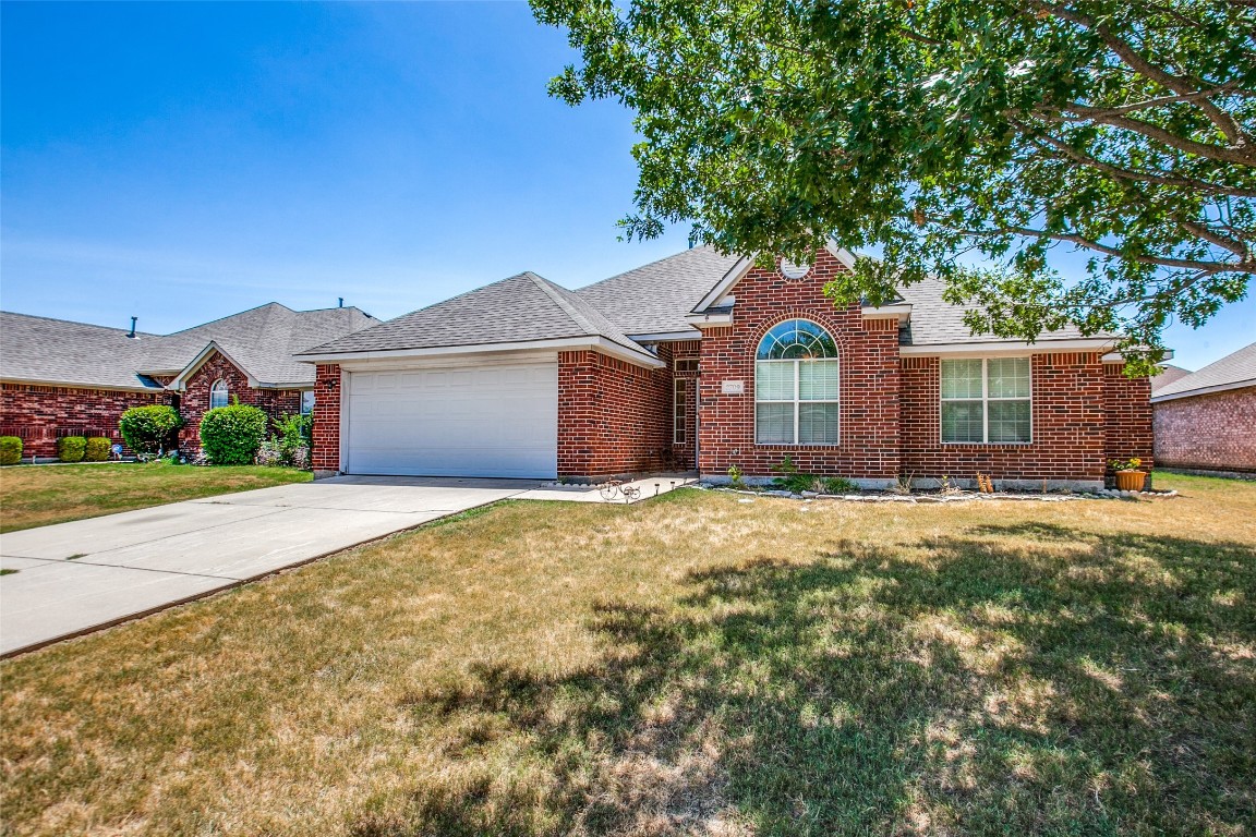 2709 Emerald Lane Mckinney TX 75071