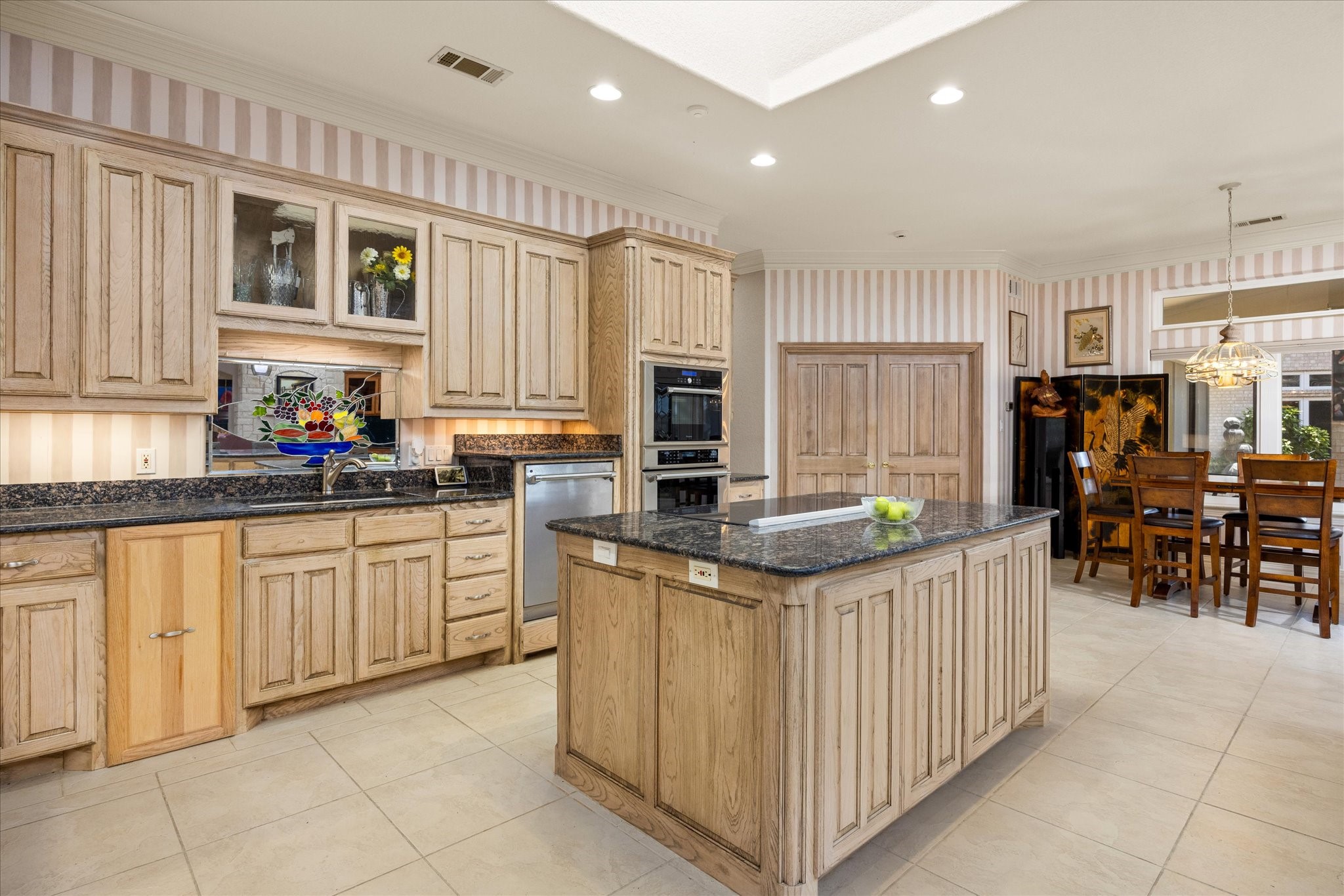 5501 Flagstick Drive Granbury TX 76049
