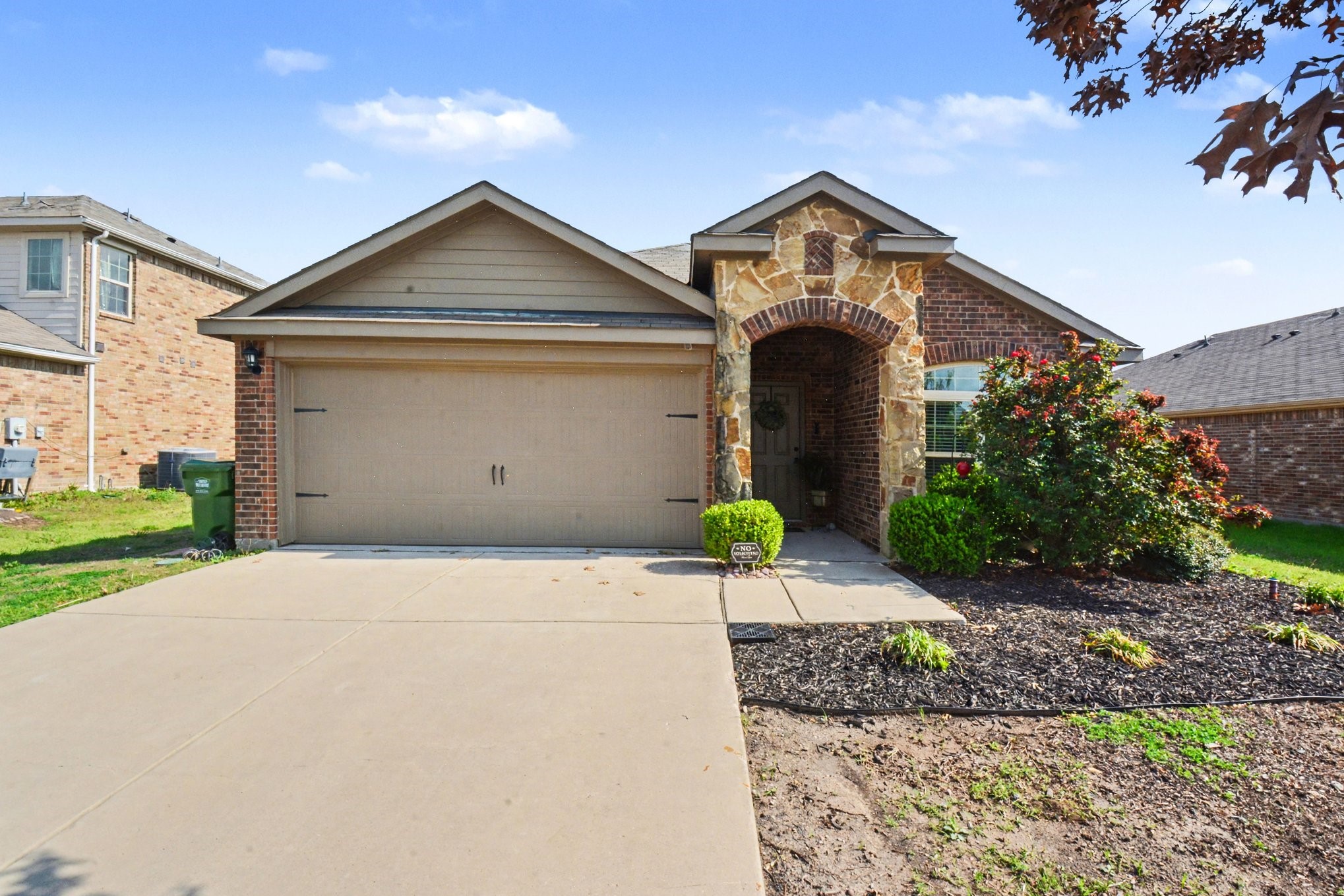 2806 Englenook Drive Seagoville TX 75159