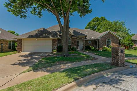 2613 Tall Meadow Court Bedford TX 76021