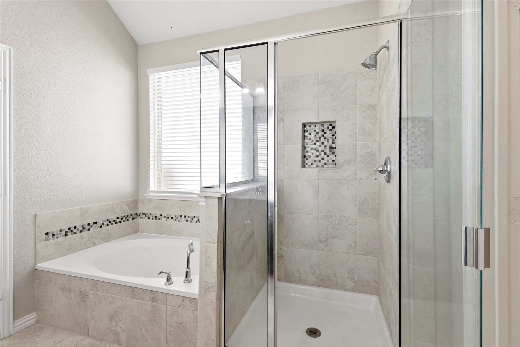 240 Darlington Trail Fort Worth TX 76131