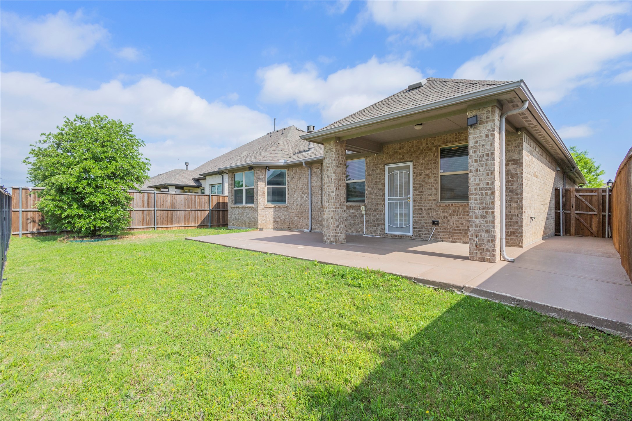 240 Darlington Trail Fort Worth TX 76131