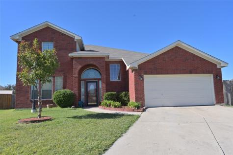 954 Naomi Court Burleson TX 76028