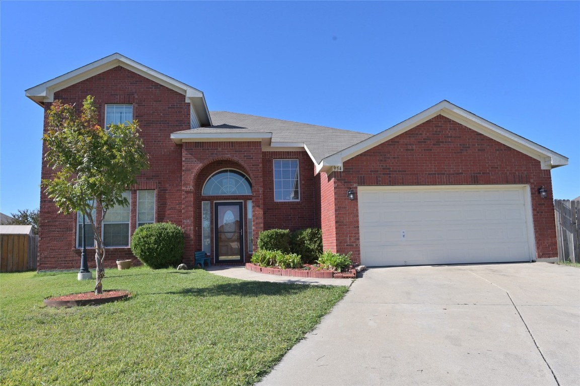 954 Naomi Court Burleson TX 76028
