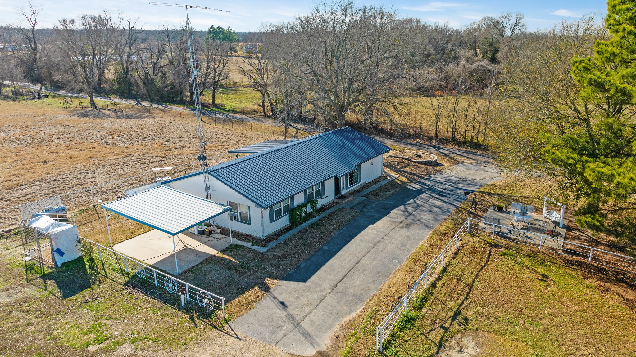 4060 Cr 36220 Sumner TX 75486