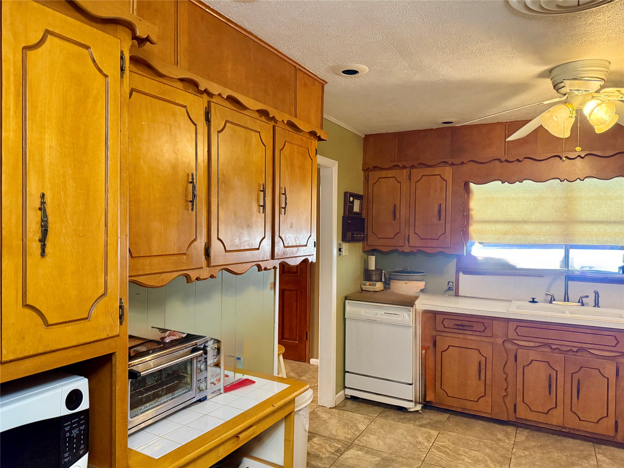 409 10th Nocona TX 76255