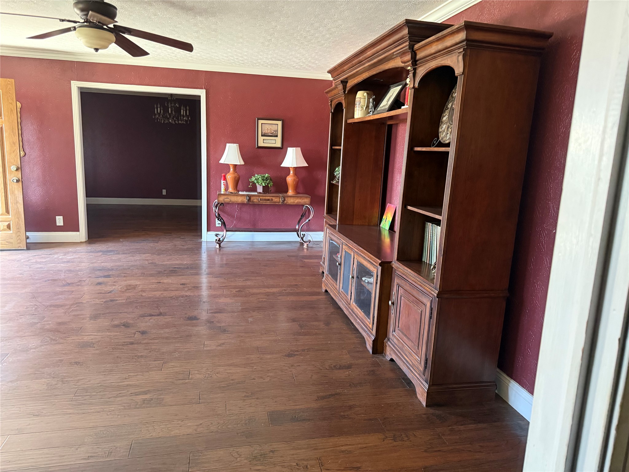 409 10th Nocona TX 76255