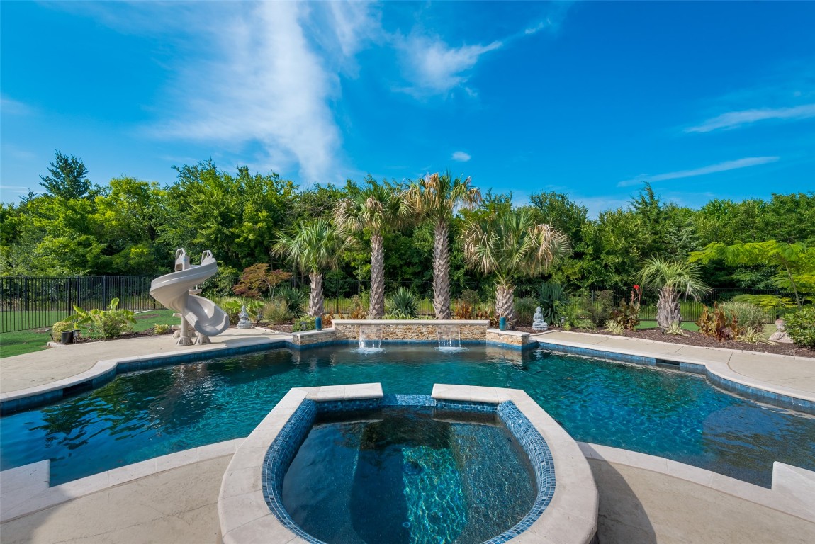 510 Limmerhill Drive Rockwall TX 75087