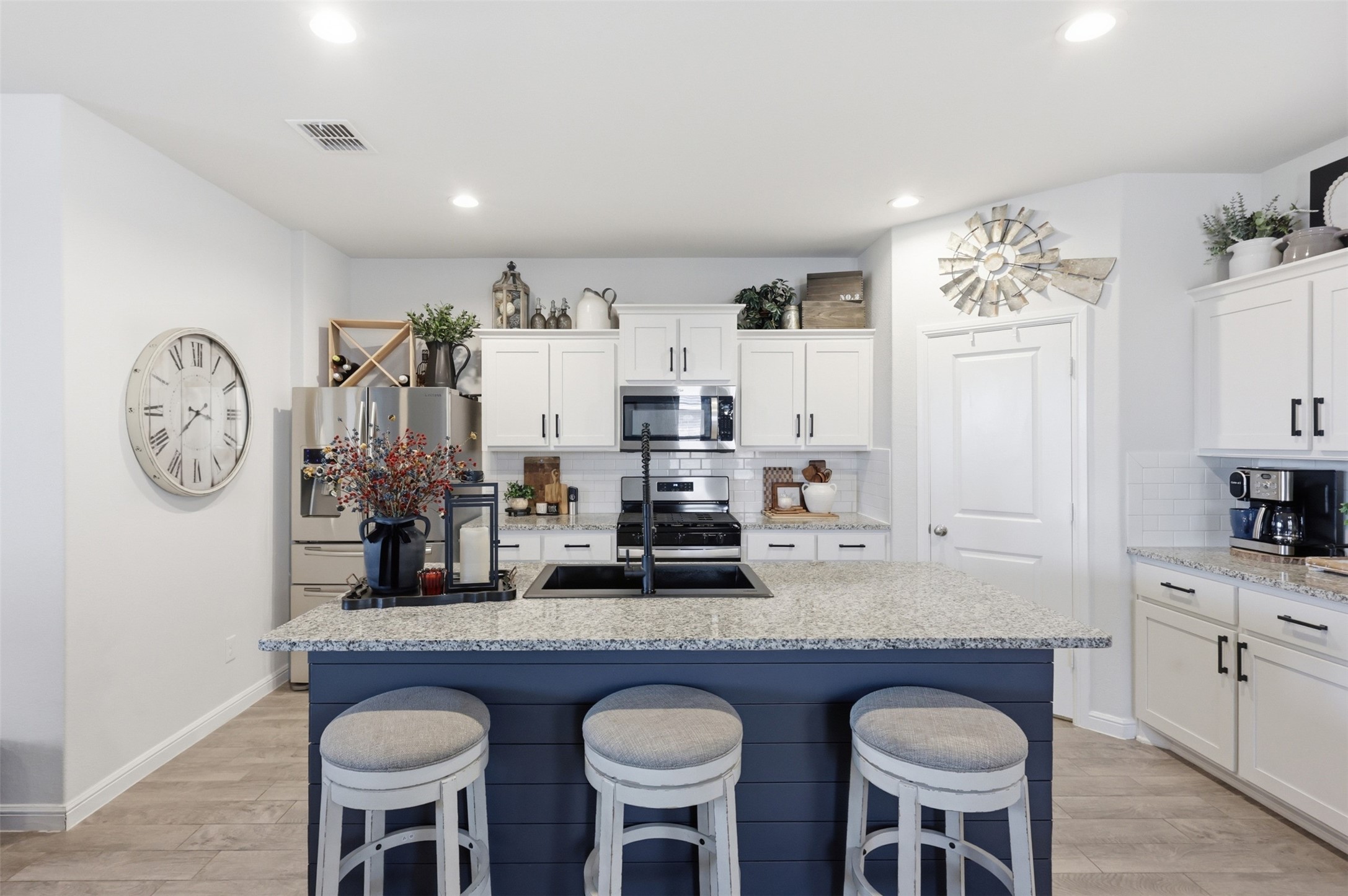 124 Orchard Pines Place Boyd TX 76023
