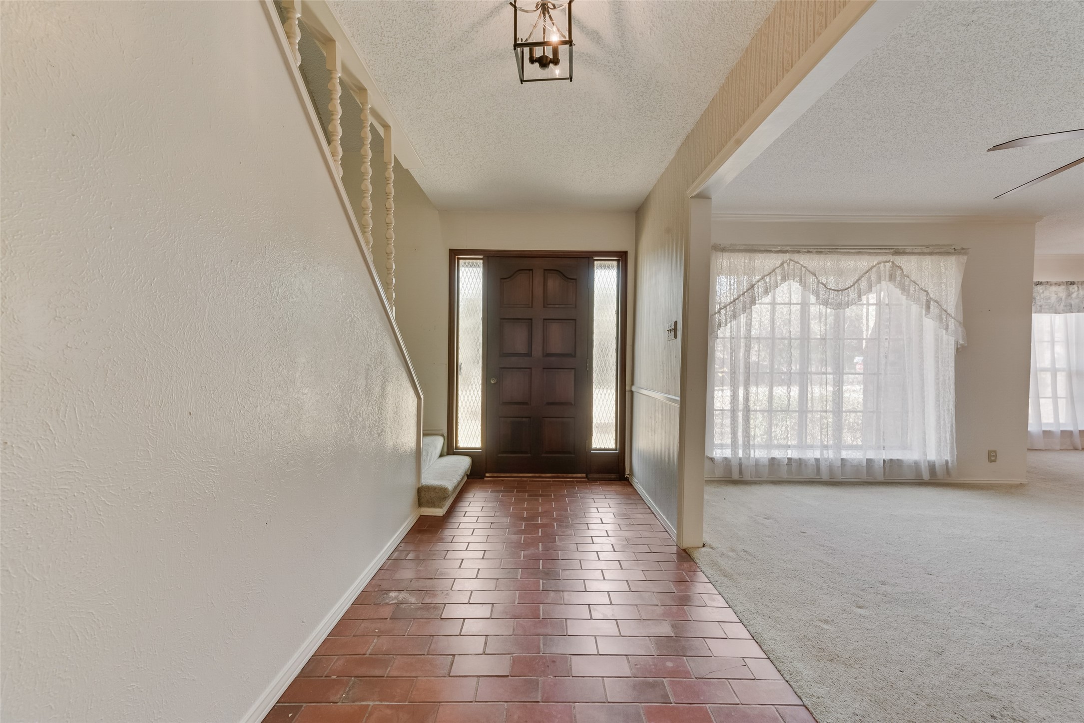 102 S Royal Oak Drive Duncanville TX 75116