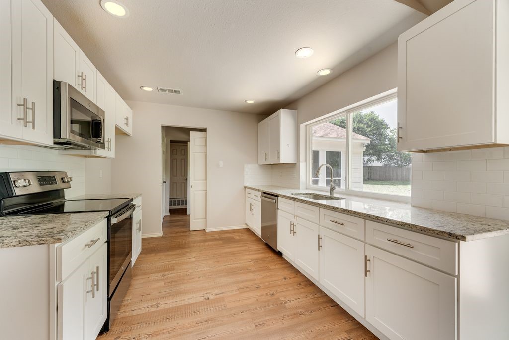 3908 Willow Run Flower Mound TX 75028