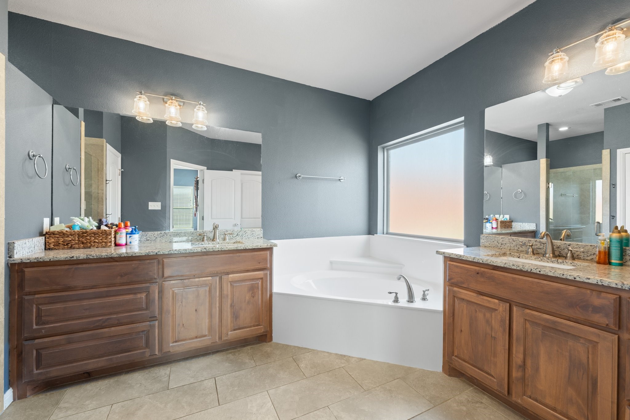1601 Summercrest Drive Cleburne TX 76033