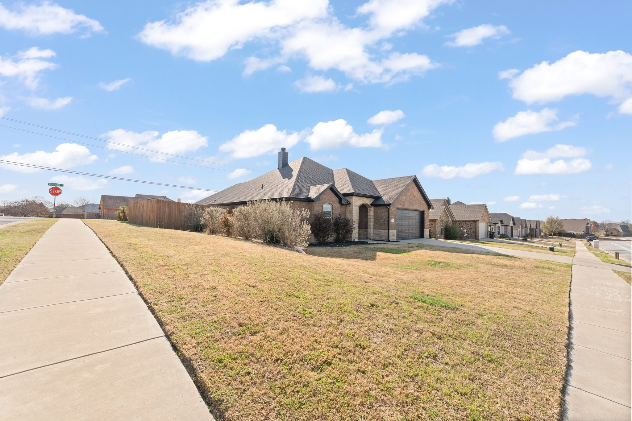 1601 Summercrest Drive Cleburne TX 76033