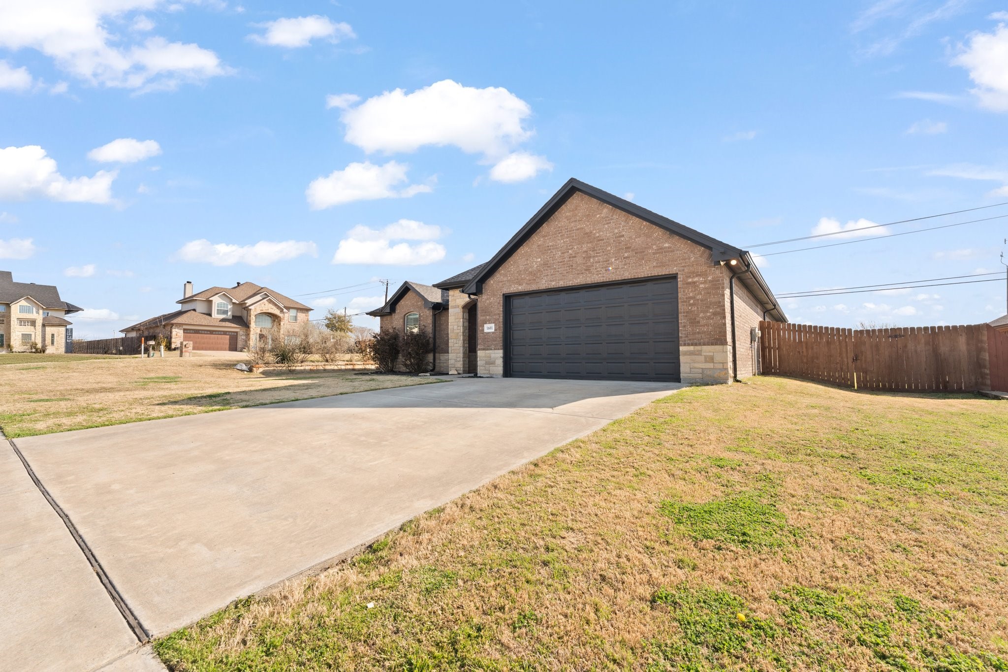 1601 Summercrest Drive Cleburne TX 76033