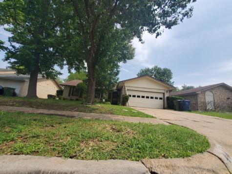 442 Meadowhill Drive Garland TX 75043