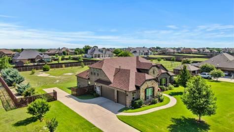 216 Ranier Street Waxahachie TX 75167
