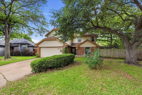 2204 Polo Club Court Arlington TX 76017