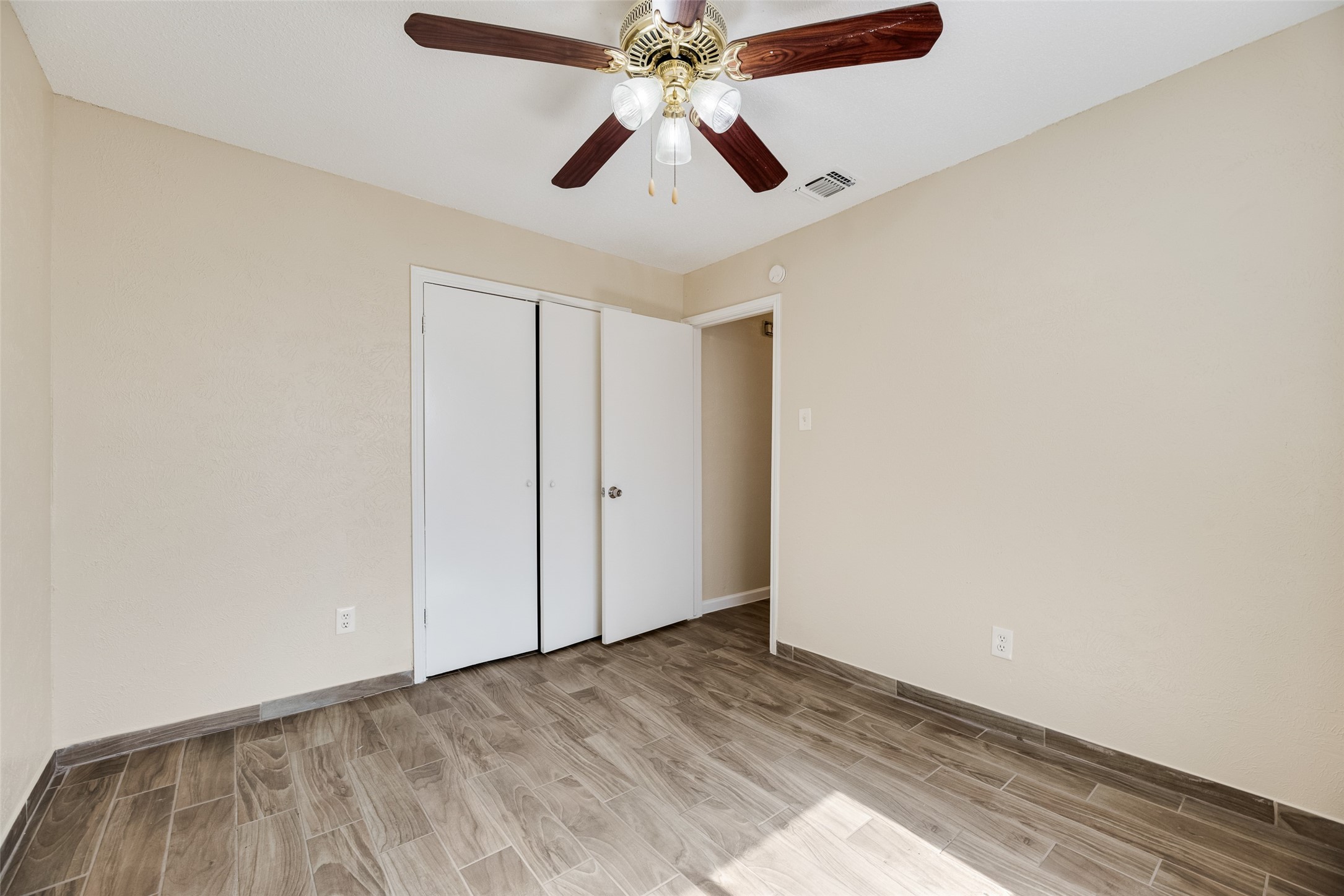 9640 Kerrville Street Dallas TX 75227