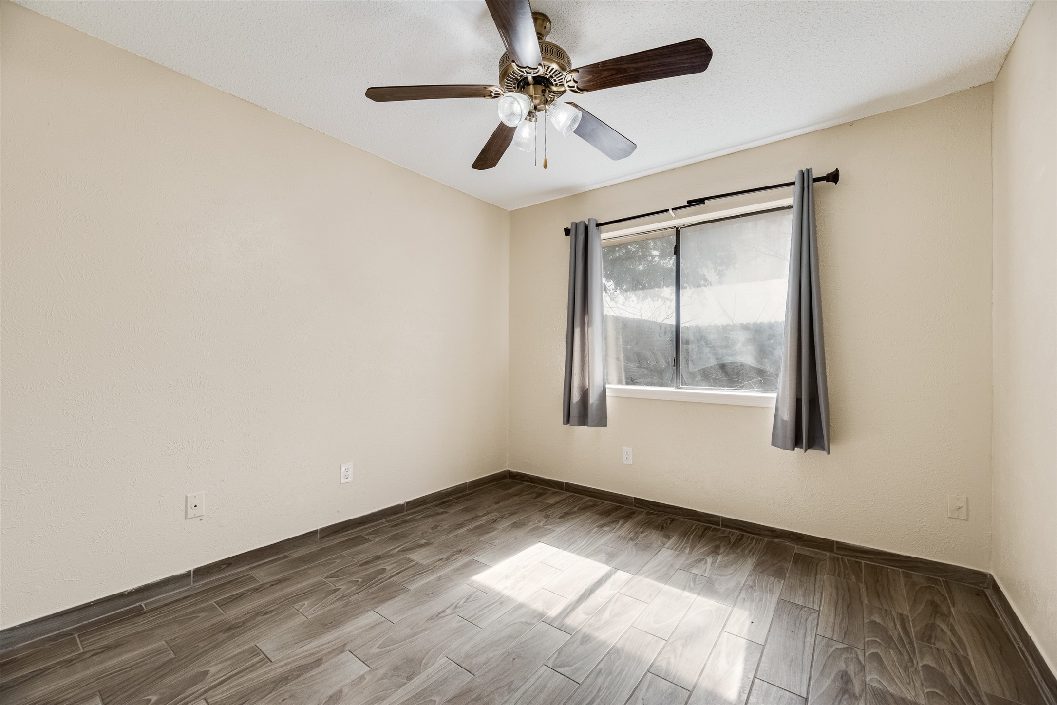 9640 Kerrville Street Dallas TX 75227