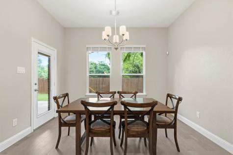 943 Richard Pittmon Drive Desoto TX 75115