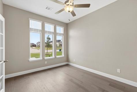 943 Richard Pittmon Drive Desoto TX 75115
