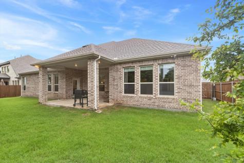 943 Richard Pittmon Drive Desoto TX 75115
