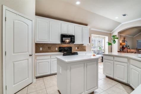 1127 Johnson City Avenue Forney TX 75126