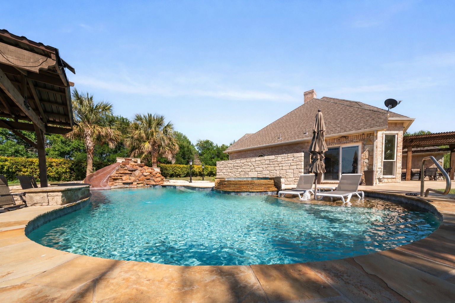 194 Old Howard Road Waxahachie TX 75165