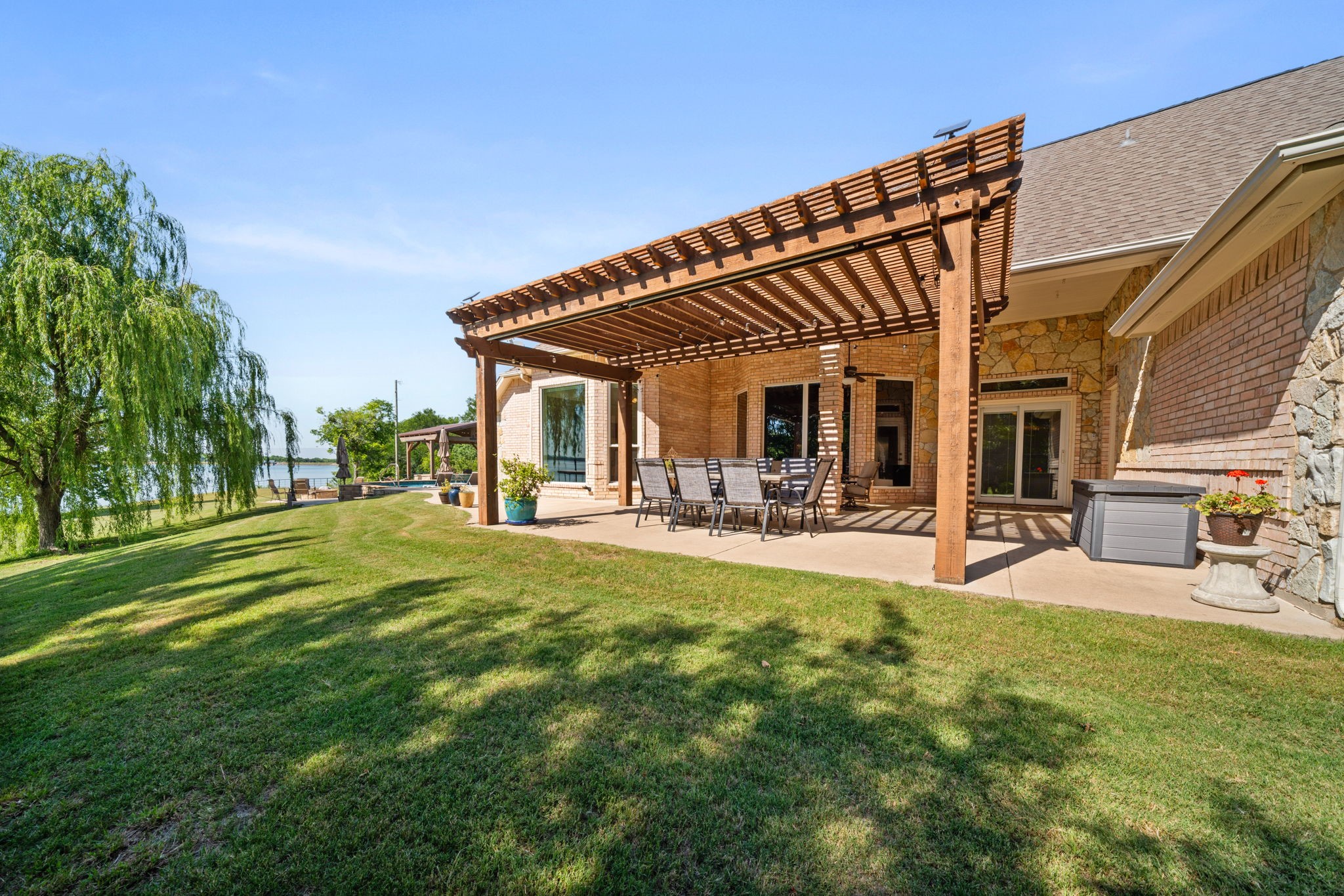 194 Old Howard Road Waxahachie TX 75165