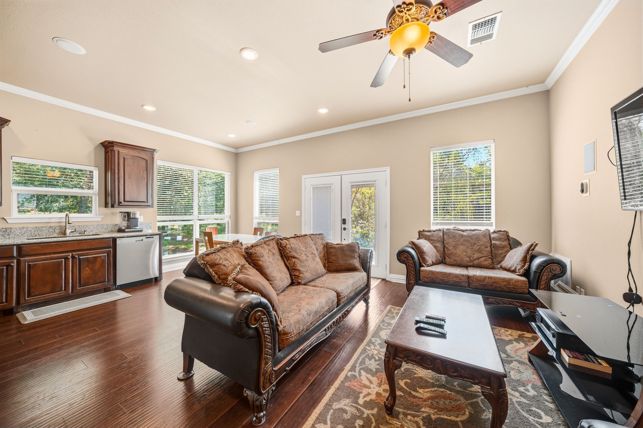 194 Old Howard Road Waxahachie TX 75165