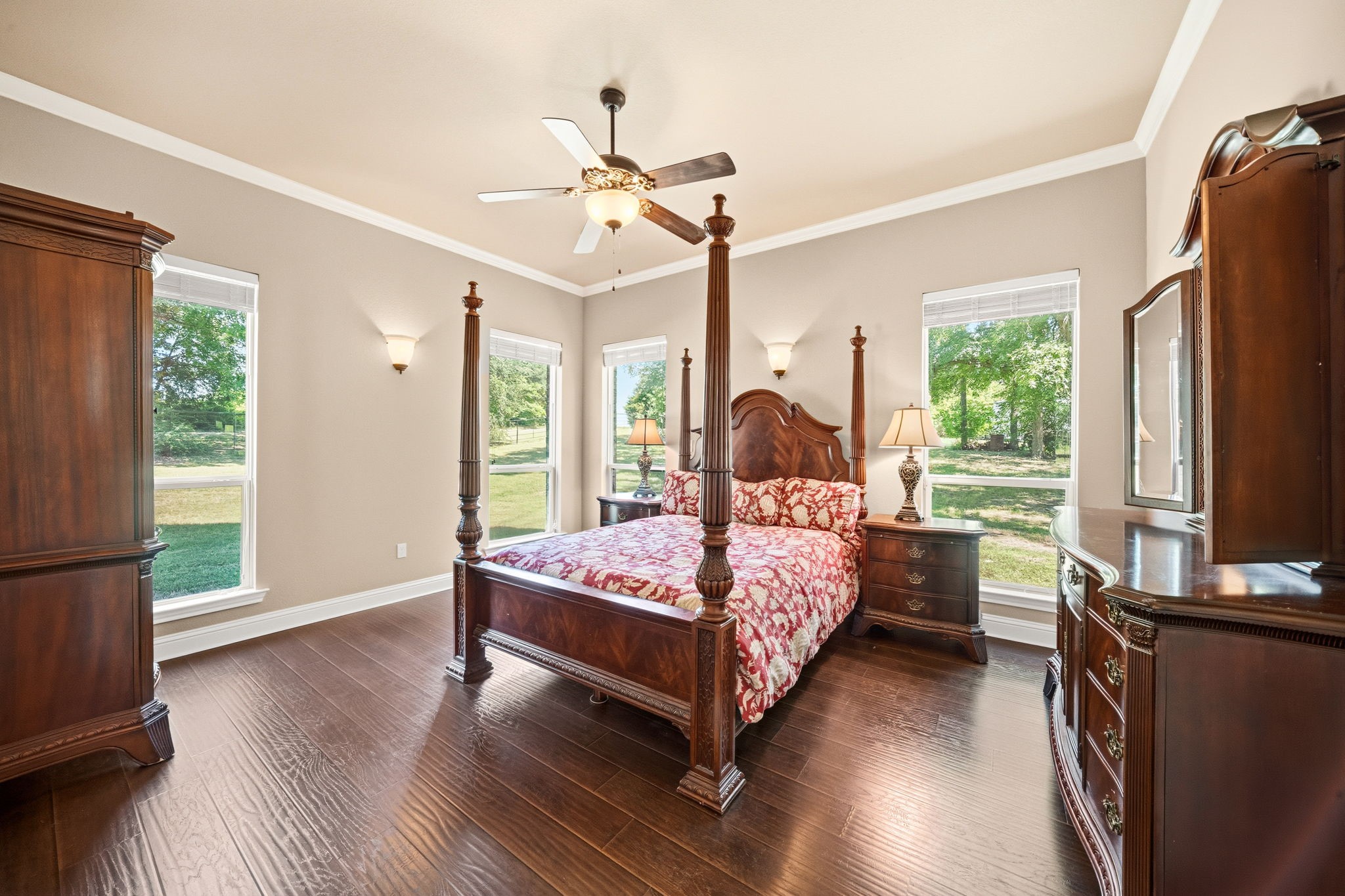 194 Old Howard Road Waxahachie TX 75165