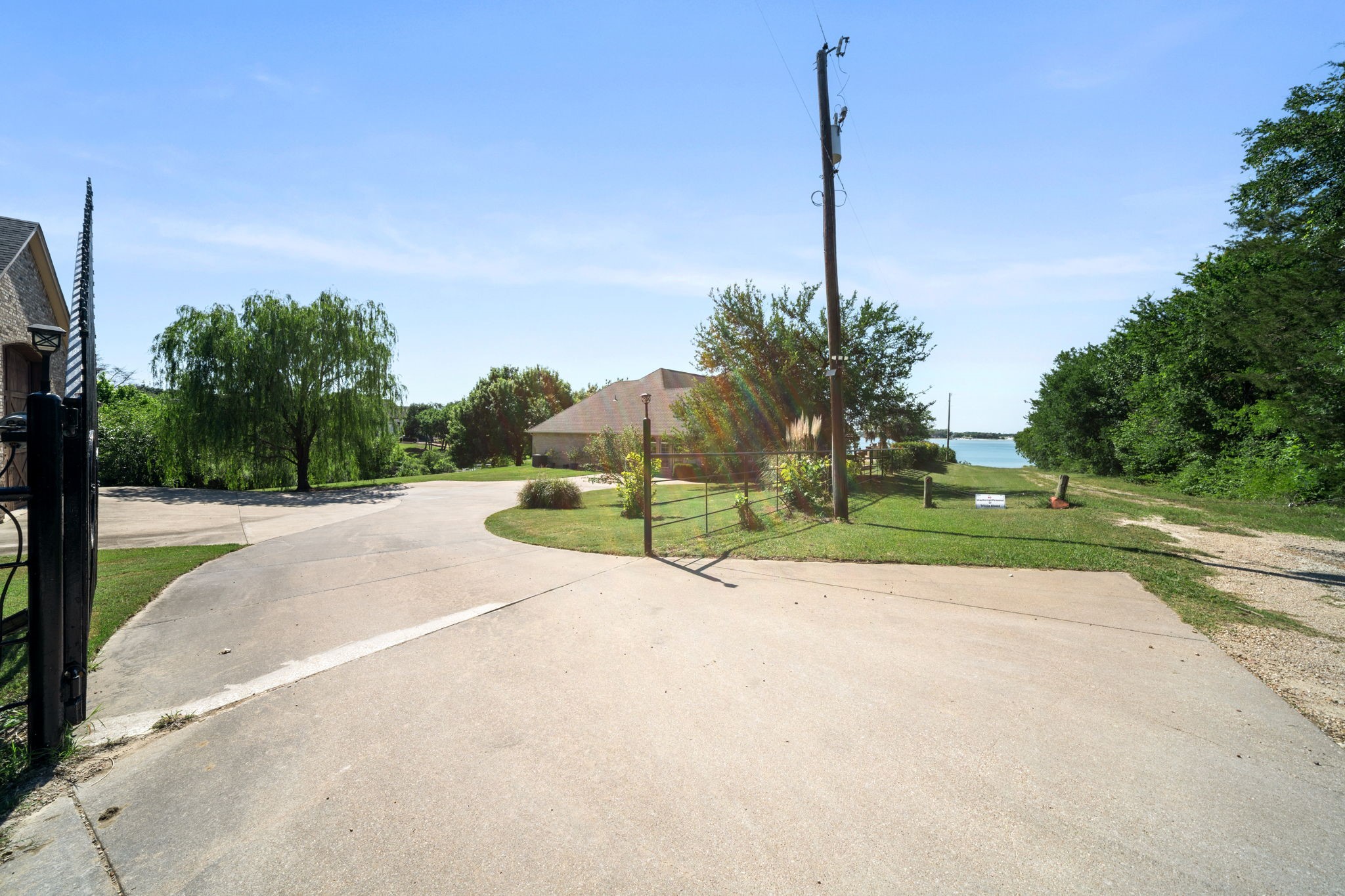 194 Old Howard Road Waxahachie TX 75165