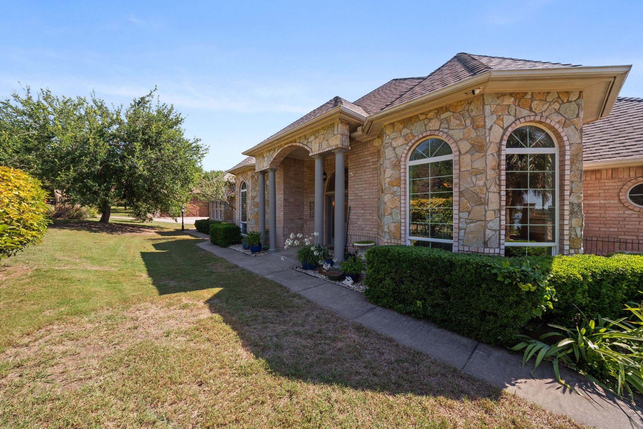 194 Old Howard Road Waxahachie TX 75165