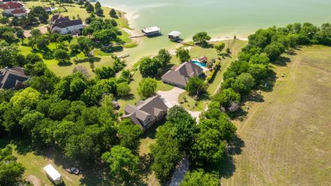 194 Old Howard Road Waxahachie TX 75165