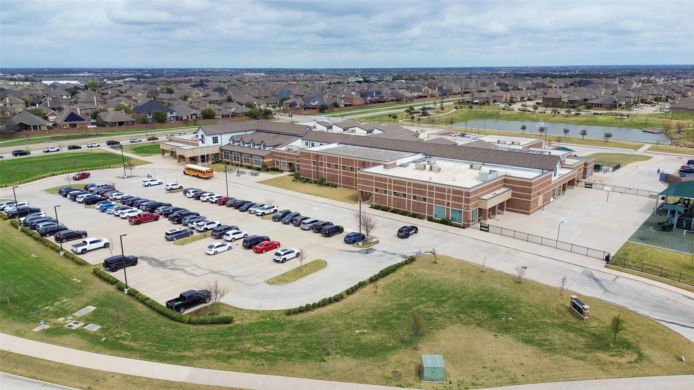610 Jamestown Lane Fate TX 75189