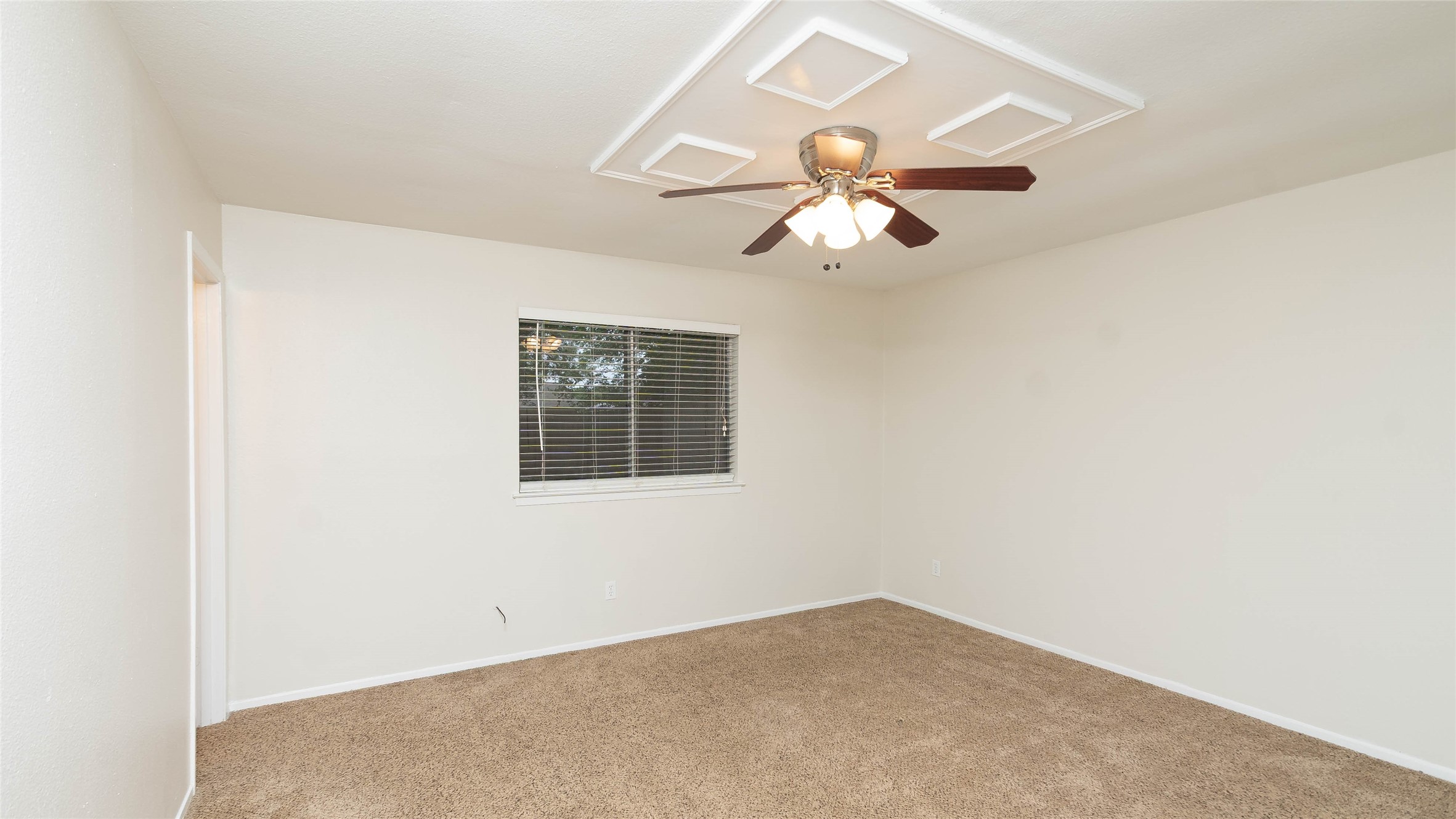 5621 Brent Drive Haltom City TX 76148