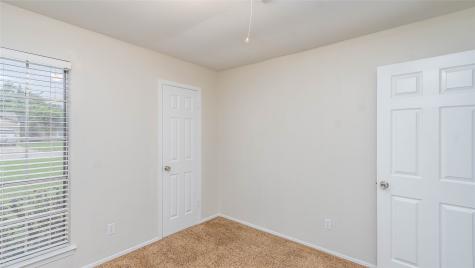 5621 Brent Drive Haltom City TX 76148