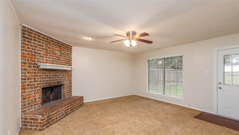5621 Brent Drive Haltom City TX 76148