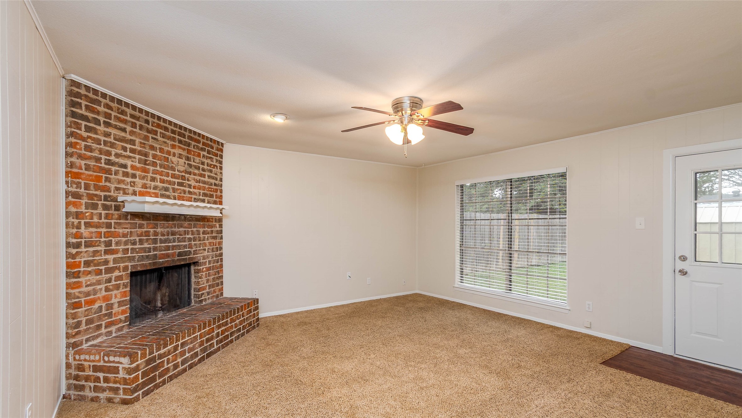 5621 Brent Drive Haltom City TX 76148
