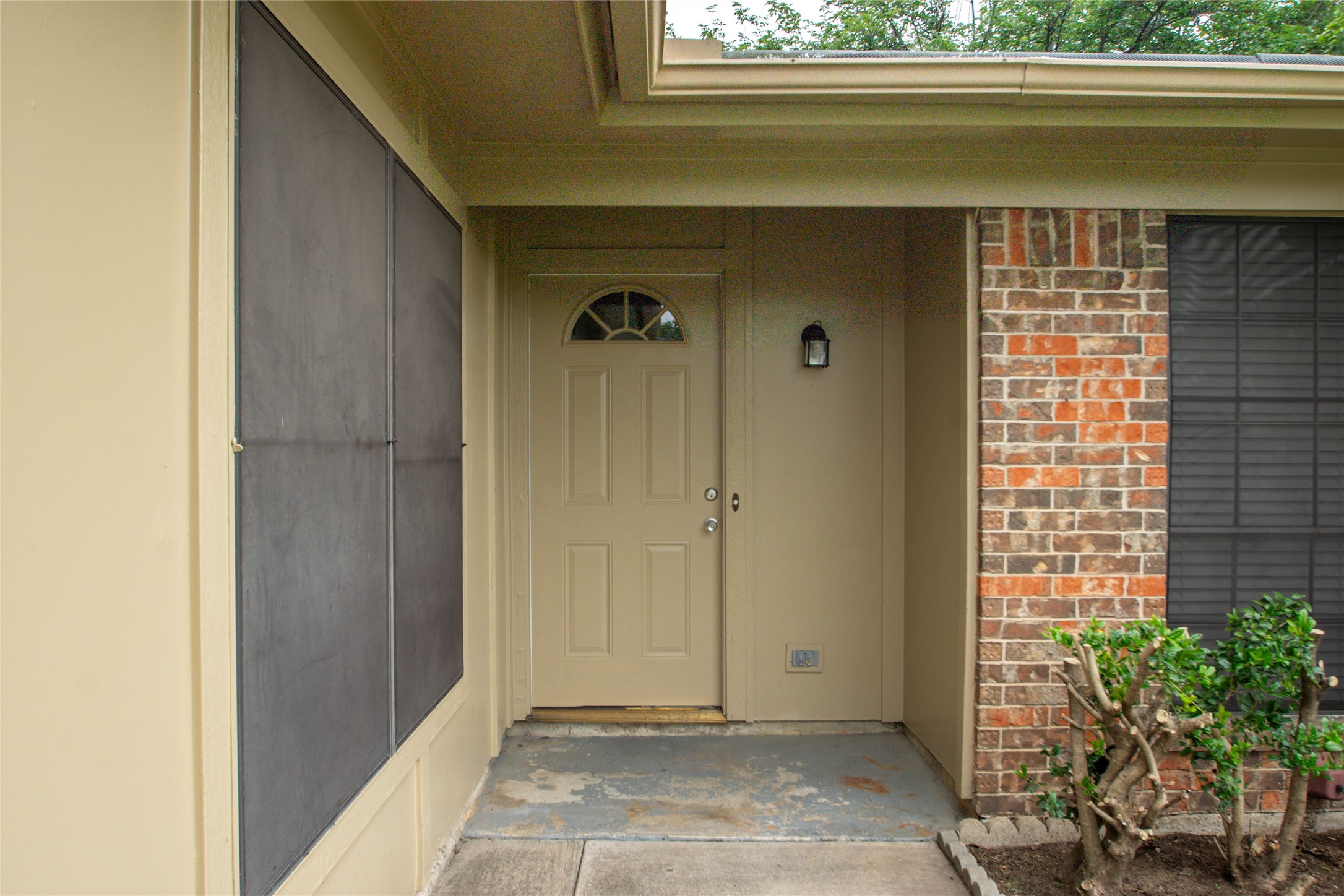 5621 Brent Drive Haltom City TX 76148
