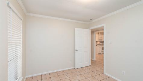5621 Brent Drive Haltom City TX 76148