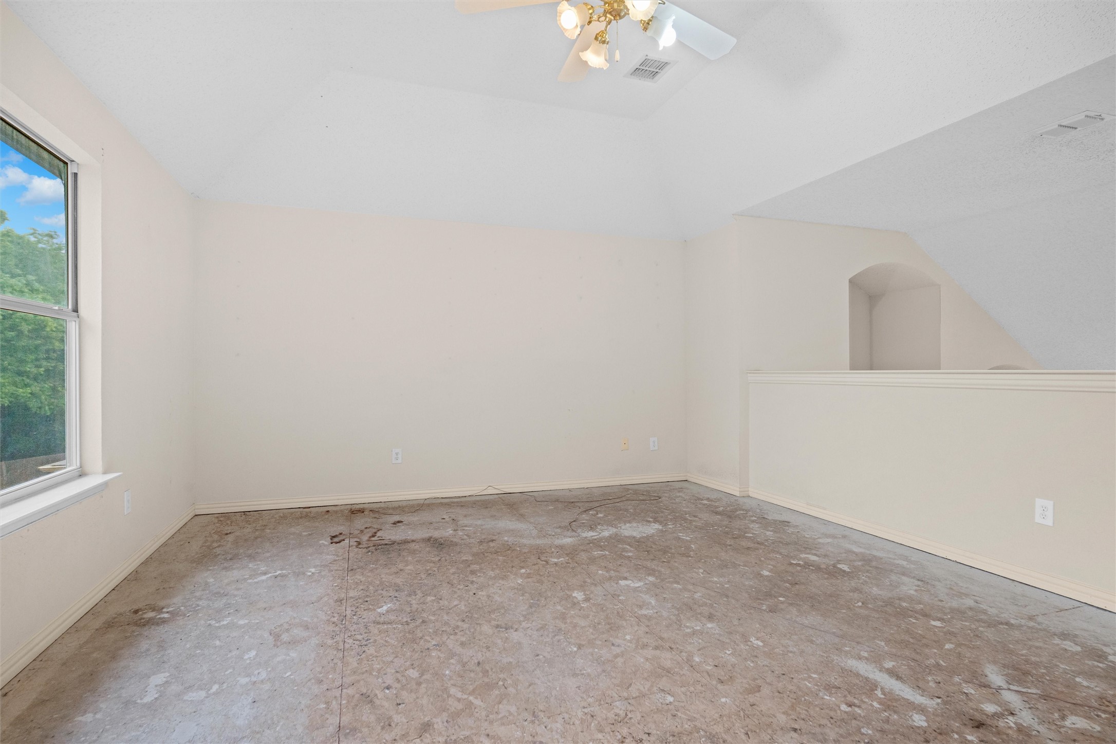 5724 Chelmsford Trail Arlington TX 76018