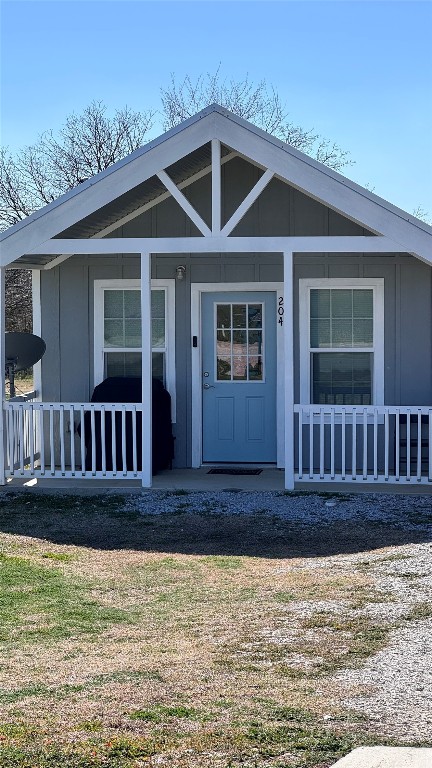 204 W Riley Street Bowie TX 76230