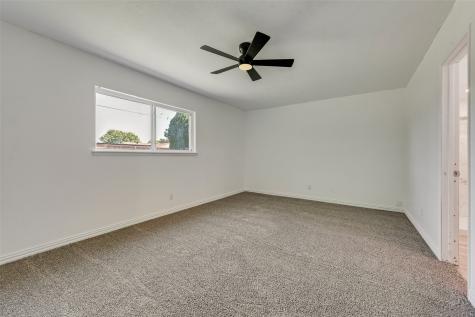 2103 Highbury Road Carrollton TX 75007
