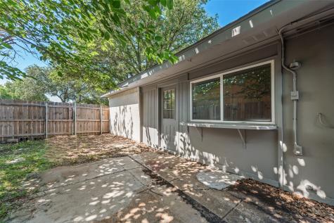 2103 Highbury Road Carrollton TX 75007