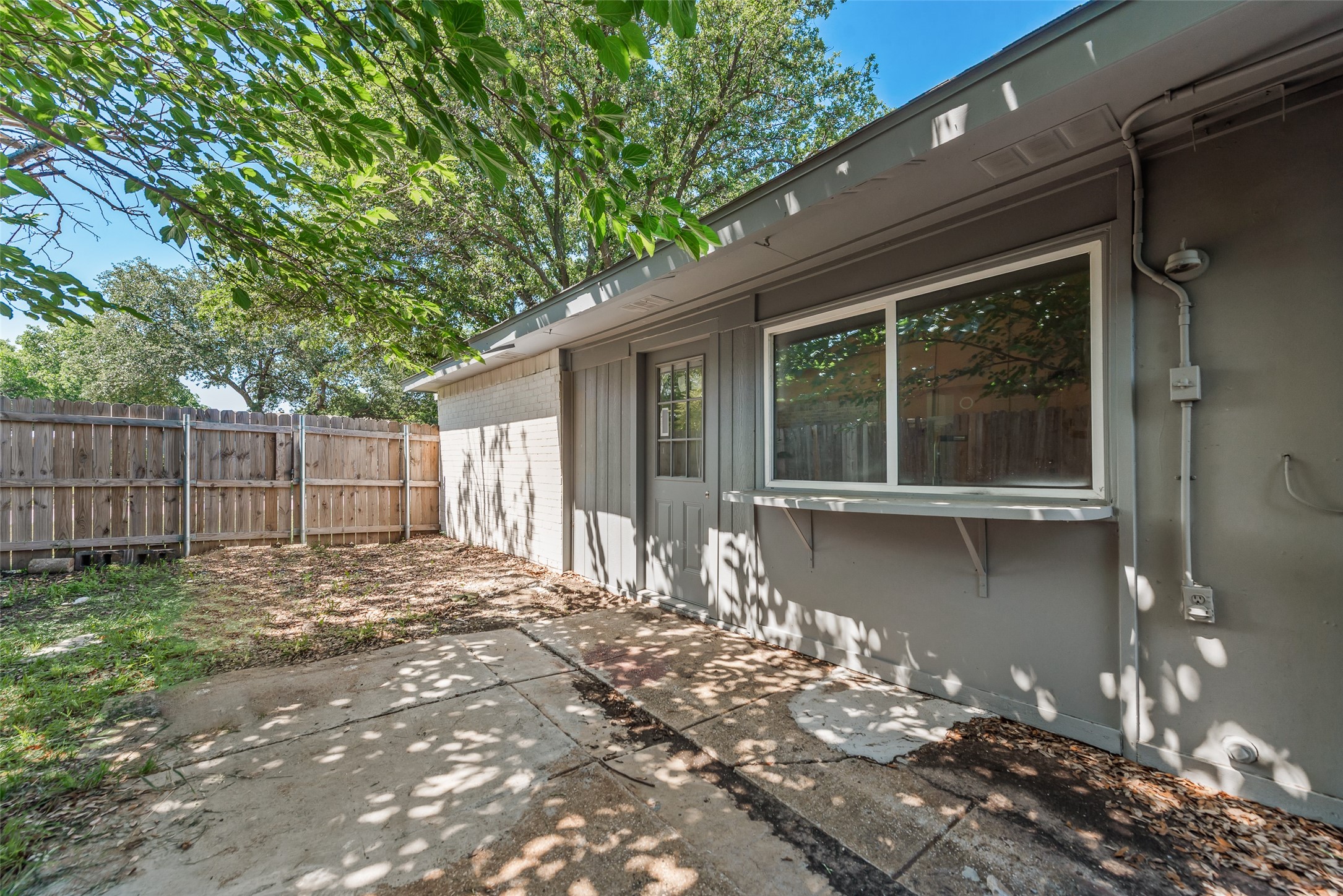2103 Highbury Road Carrollton TX 75007