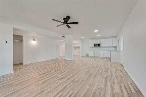 2103 Highbury Road Carrollton TX 75007