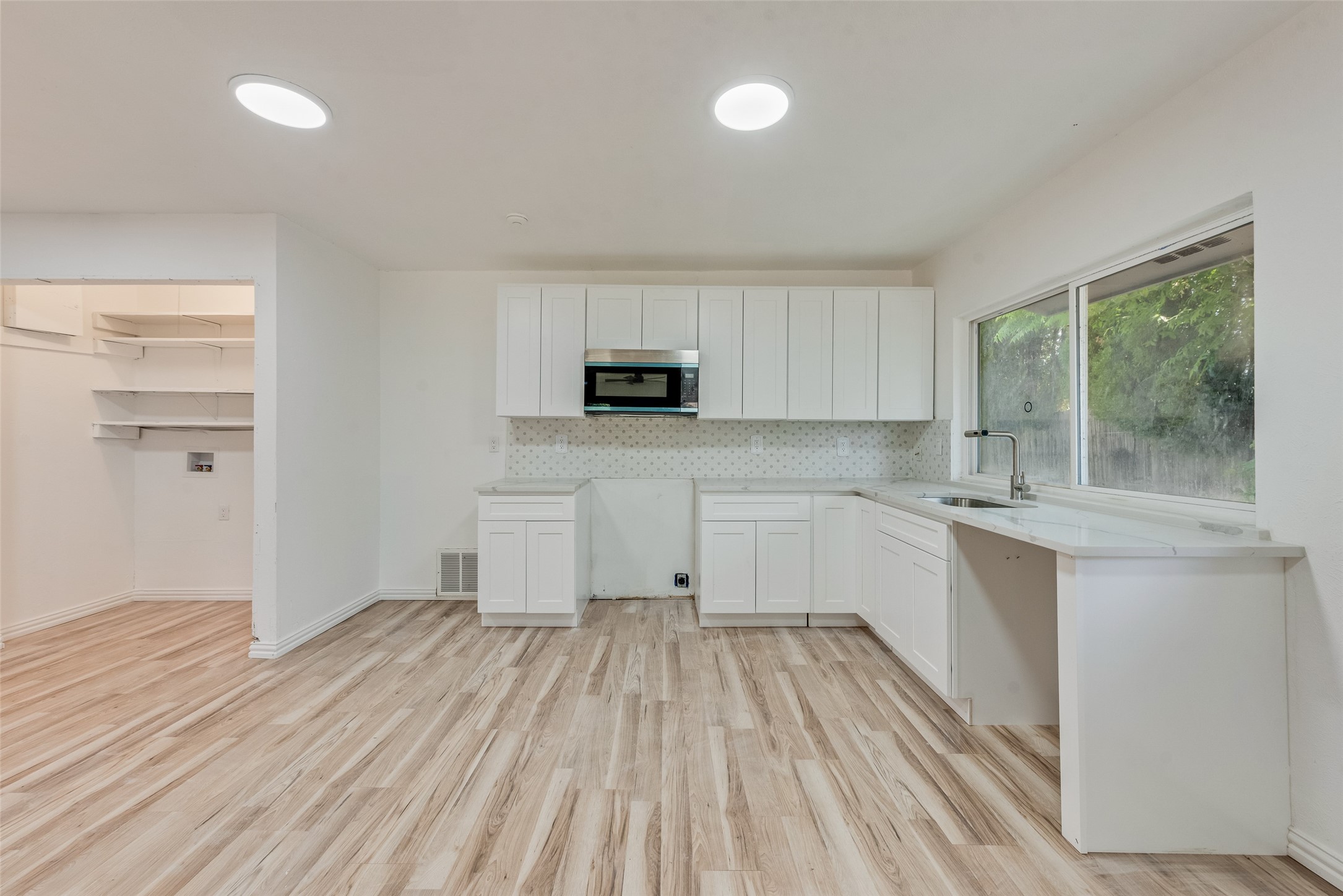 2103 Highbury Road Carrollton TX 75007